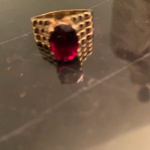 Ruby. Spinel 18k gold ring. RARE Singapore 1969 purchased 2010 appraisal $14,000